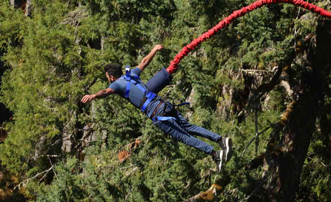 bungee-jumping