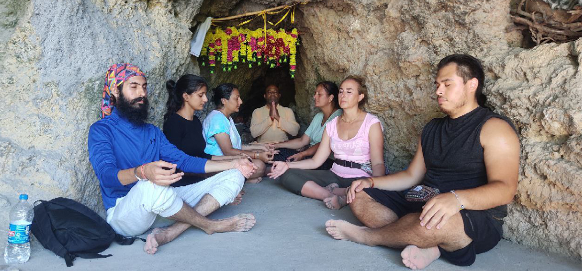 Cave Meditation in Rishikesh